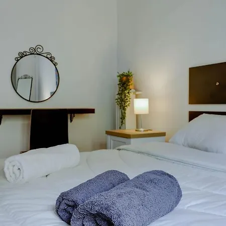 Apartment Sunny All Day Near City Center